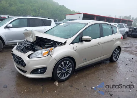 2017 Ford C-Max Energi Titanium из США, поврежденный, VIN 1FADP5FU1HL105201